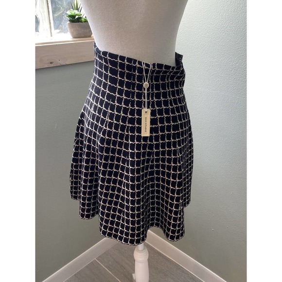 Max Studio Lapis Grid Cotton Knit High Wasted Y2K Style Skirt Size Large NWT - Picture 4 of 7